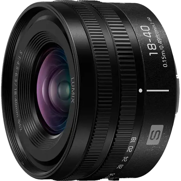 Panasonic Lumix S 18-40mm f/4.5-6.3