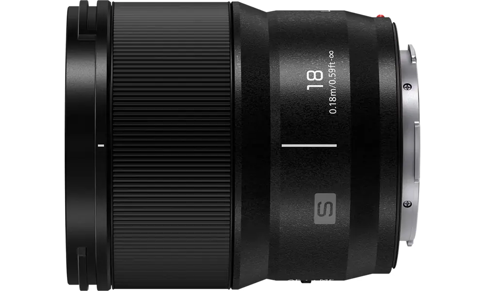 Panasonic Lumix S 18mm f/1.8 - Orthographic